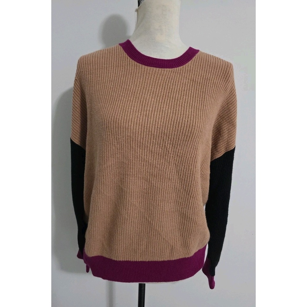 Express Women's‎ Crewneck Easy Care Long Sleeved Relaxed Fit Sweater